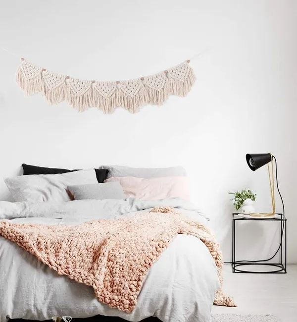 White_Macrame_Wall_Hanging_For_Home_D�cor