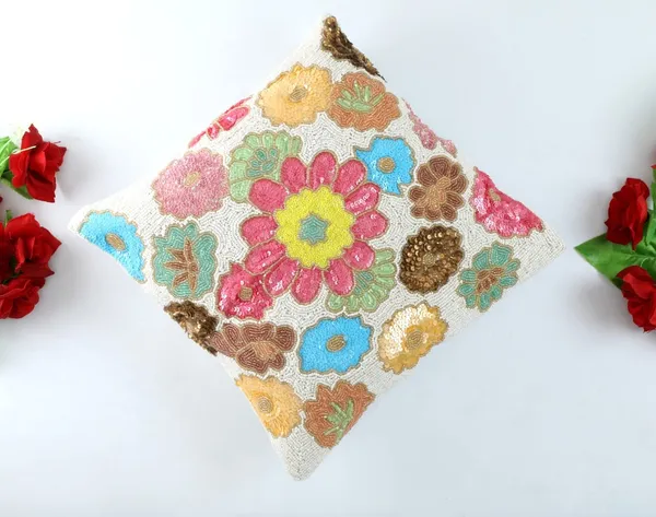 Multicolor_Printed_Beautiful_Cushions_&_Pillows_Case_Beaded_Floral_Pattern_(40.64_Cm*40.64_Cm)