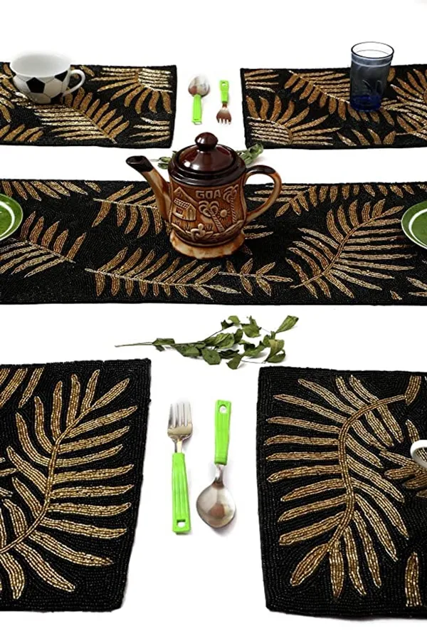 Multicolor_Best_Export_Quality_Jacquard_Cotton_Dining_Table_Mats_5_Pieces_With_Runner_-(Set_Of_5_,One_Runner_Nd_4_Placemats)_(Mats-_14"_X_12"_And_Table_Runner-_36"_X_13")