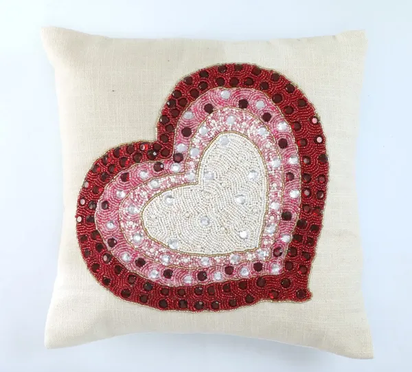 Multicolor_Printed_Cushions_&_Pillows_Case_Beaded_Heart_Pattern_(40.64_Cm*40.64_Cm)_Heart_Shape