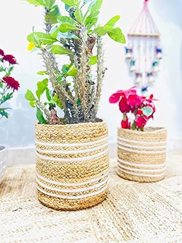 Multicolor_Jute_Cotton_Fruit_Basket_Handcrafted_Woven_Storage_Planter_Basket_For_Home_Decor,_Multi-Purpose_Bag_With_Handle_For_Living_Room_Bathroom_Laundry_Toys_Beige_&_White_(8X8,)_Combo_Set_Of_2
