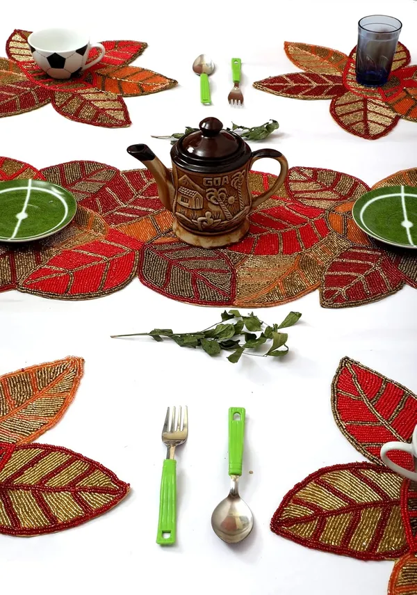 Multicolor_Awesome_Best_Export_Quality_Jacquard_Cotton_Dining_Table_Mats_5_Pieces_With_Runner_-_Set_Of_5_(Mats-_14"_X_12"_And_Table_Runner-_36"_X_13",)