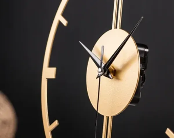 Gold_Iron_Premium_&_Elegant_Rust_Free_Wallclock_Of_(12_X_12)_In