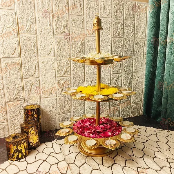 Gold_Metal_Premium_&_Elegant_Showpiece
