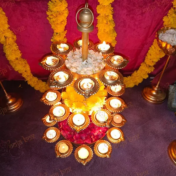 Gold_Metal_Premium_&_Elegant_Showpiece