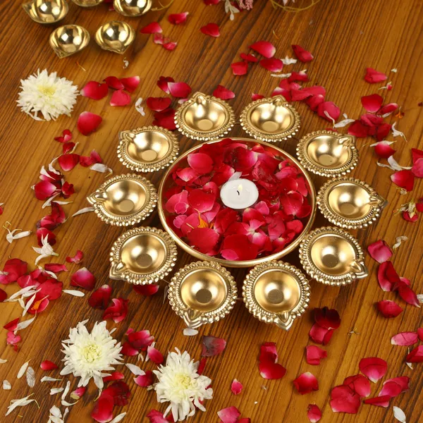 Gold_Metal_Premium_&_Elegant_Showpiece