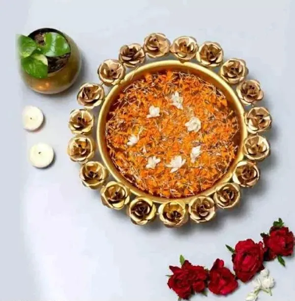 Gold_Metal_Premium_&_Elegant_Showpiece