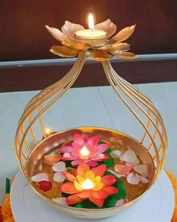 Gold_Metal_Premium_&_Elegant_Showpiece