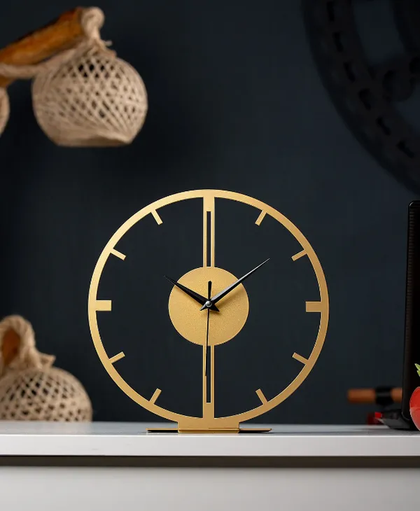 Gold_Iron_Premium_&_Elegant_Rust_Free_Wallclock_Of_(12_X_12)_In