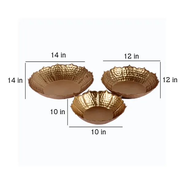 Gold_Metal_Premium_&_Elegant_Showpiece_(Pack_Of_3)
