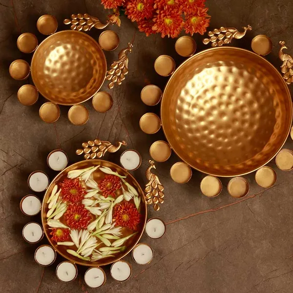 Gold_Metal_Premium_&_Elegant_Showpiece_(Pack_Of_3)