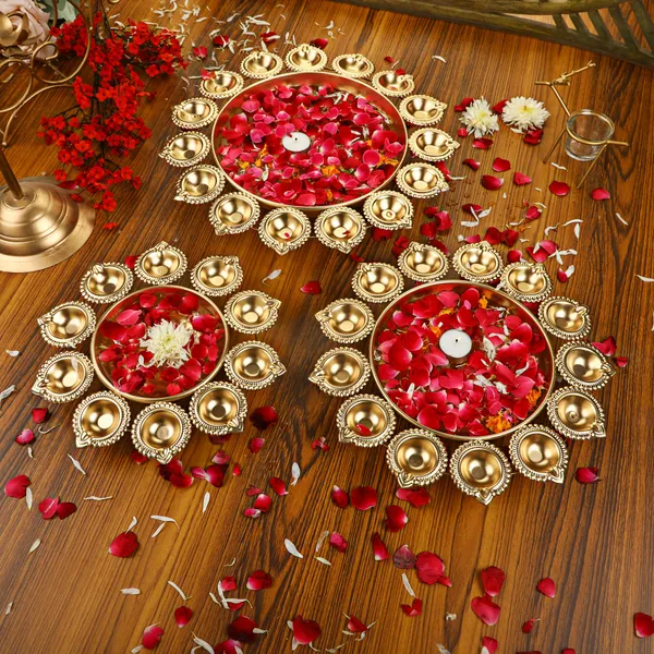 Gold_Metal_Premium_&_Elegant_Showpiece