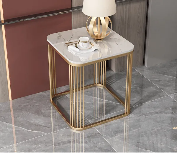 Gold_Iron_&_Marble_Premium_&_Elegant_Side_Table