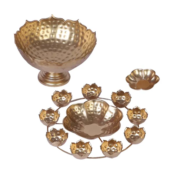 Gold_Metal_Premium_&_Elegant_Showpiece_(Pack_Of_7)
