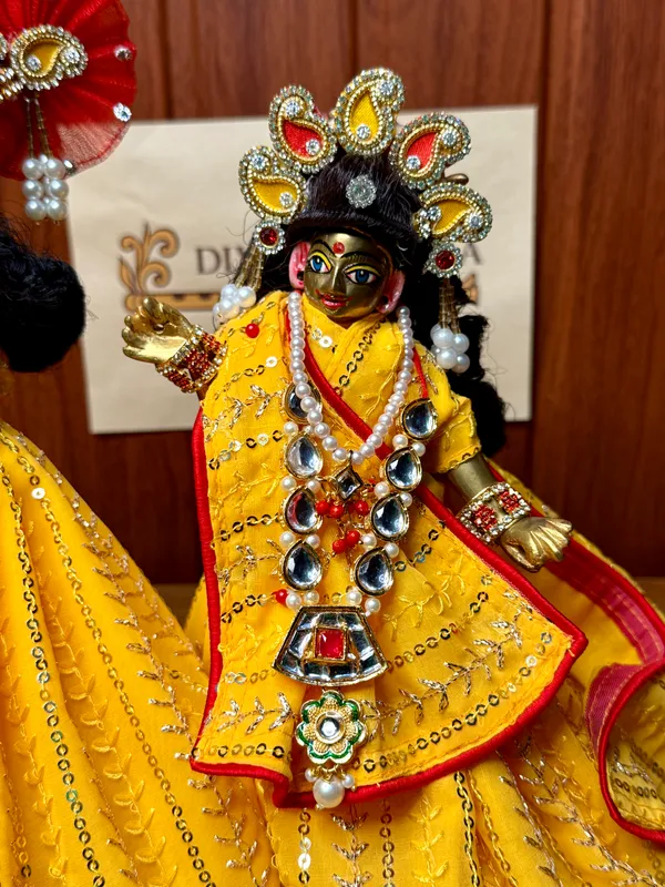 Yellow_Basanti_Radha_Krishna_Poshak