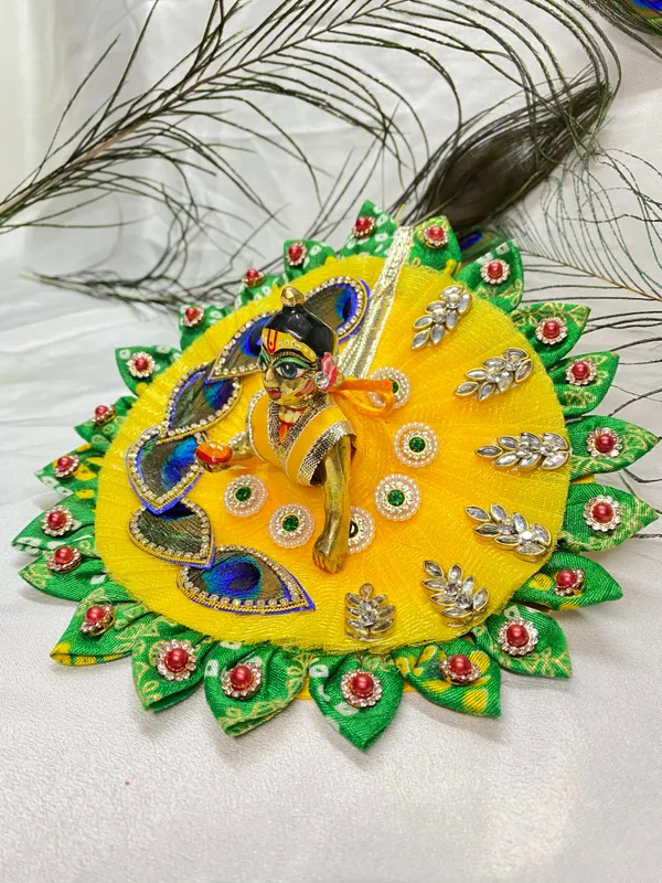 Laddu_Gopal_Yellow_Motif_Dress_With_Pagdi