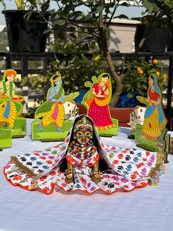 Bal_Radha_Ladli_Ji_Summer_Special_Cotton_Poshak_Satrangi_Bloom