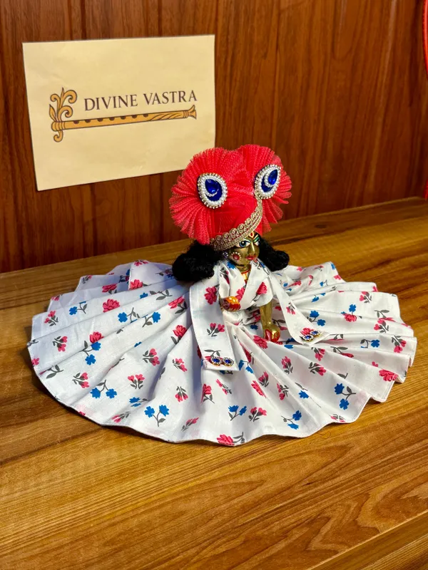 Laddu_Gopal_White_Cotton_Poshak_with_Pagdi
