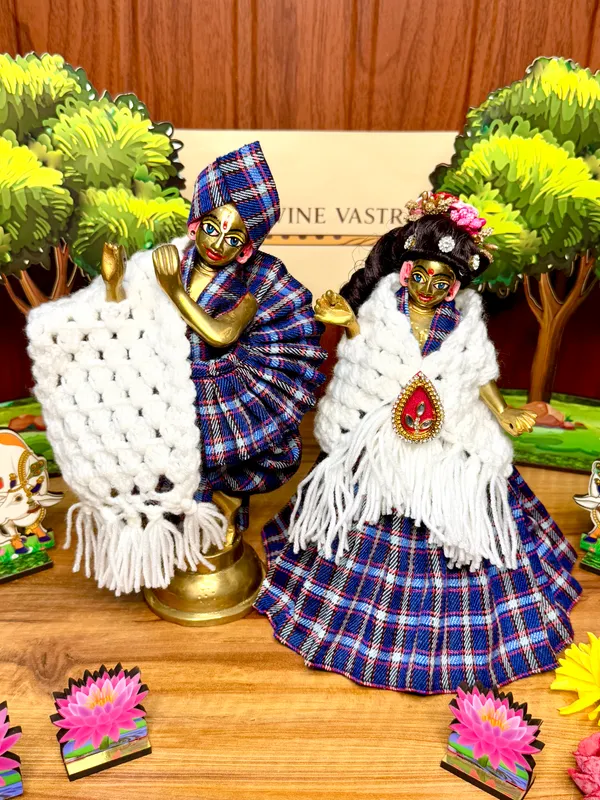 Blue_Check_Radha_Krishna_Poshak_(with_Pagdi_&_2_Shawls)