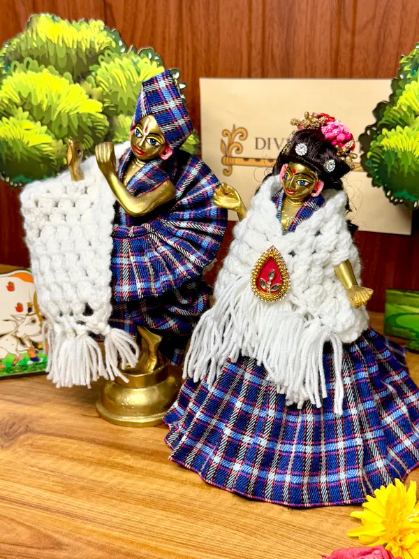 Blue_Check_Radha_Krishna_Poshak_(with_Pagdi_&_2_Shawls)
