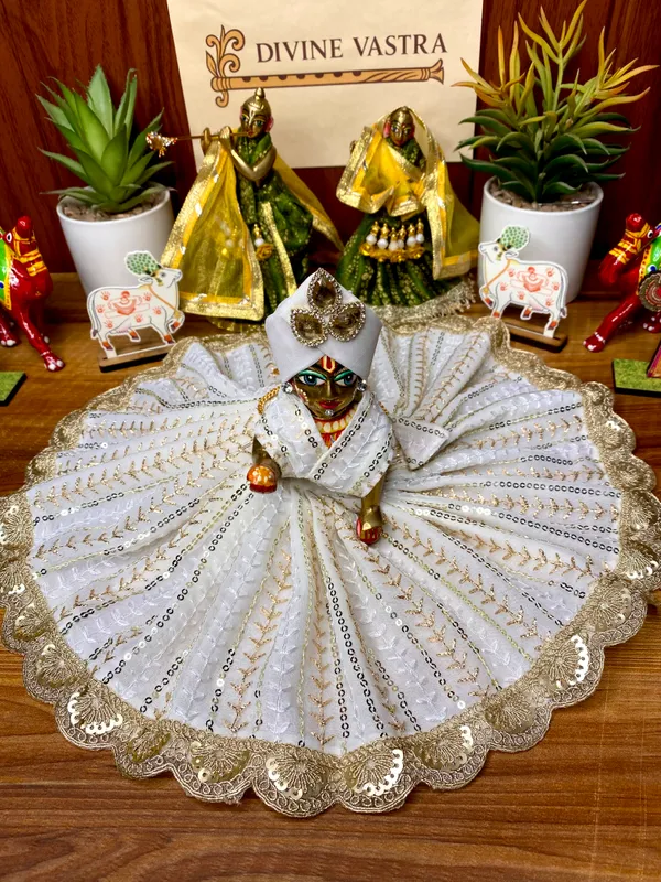 Laddu_Gopal_Chandni_Sharad_Poshak