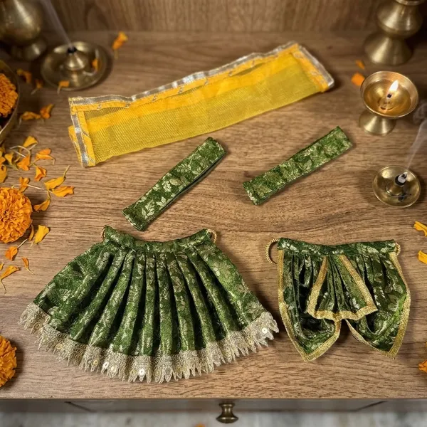 Green_Lakshmi_Ganesh_Ji_Poshak
