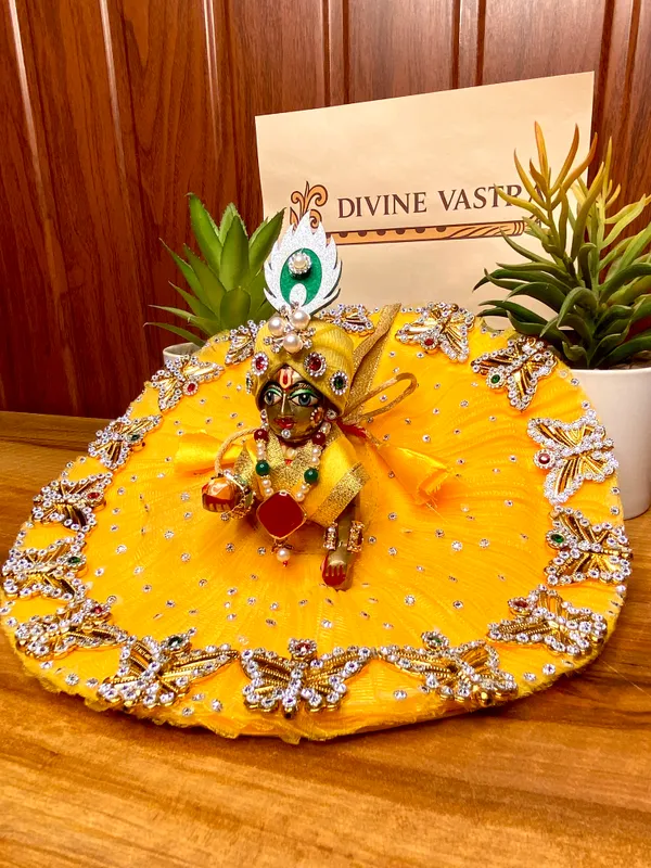 Laddu_Gopal_Haldi_Phool_with_Matching_Pagadi