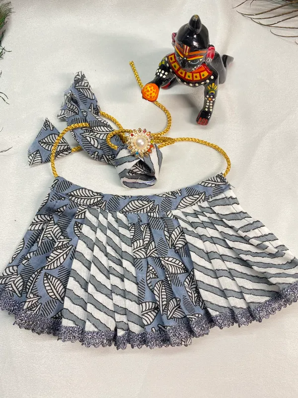 Laddu_Gopal_Summer_Cotton_Grey_Poshak_With__Pagdi