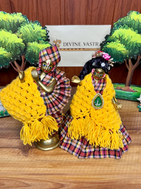 Multicolor_Check_Radha_Krishna_Poshak_(with_Pagdi_&_2_Shawls)