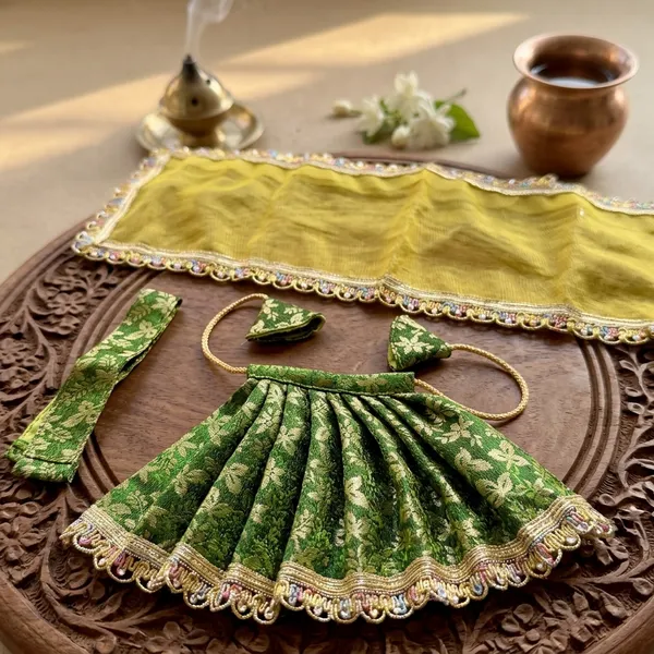 Mata_Rani_Dress_Green_Divya_Poshak