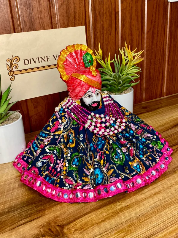 Khatu_Shyam_Baba_Rangila_Poshak