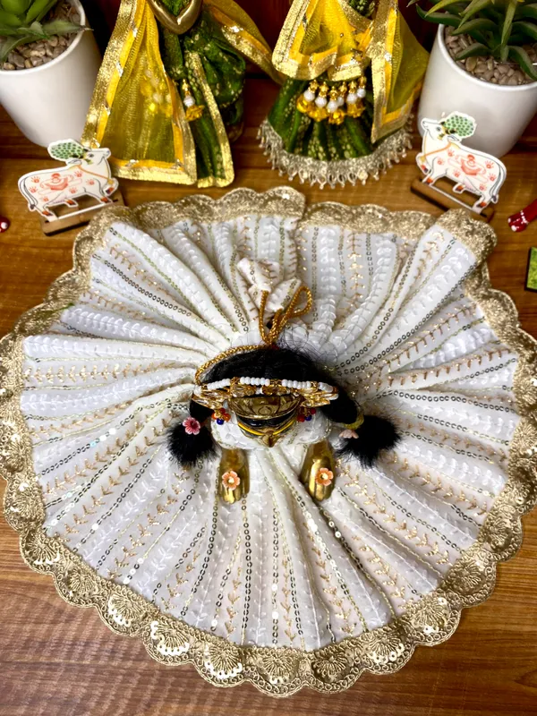 Sharad_Poornima_Radha_Rani_Poshak