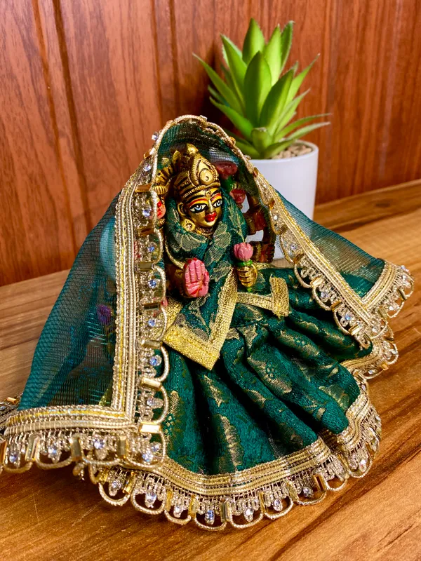 Mata_Rani_Dress_Green_Vanrajya_Poshak