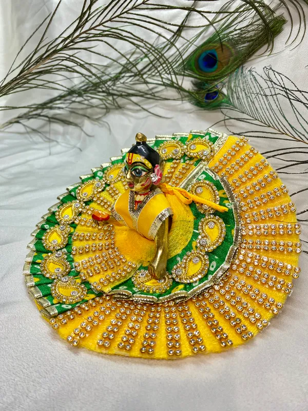 Laddu_Gopal_Golden_Dress_With_Pagdi
