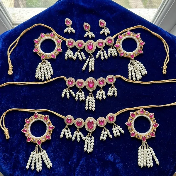 Jewellery_Set_(Pink_Set_C)_for_Jagannath_Ji_Family