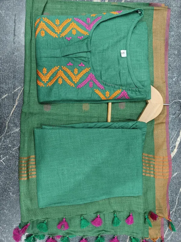 Green_Cotton_Slub_Handloom_Kurta_Pant_With_Dupatta_Set_For_Women