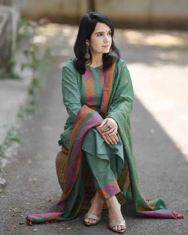Green_Cotton_Slub_Handloom_Kurta_Pant_With_Dupatta_Set_For_Women