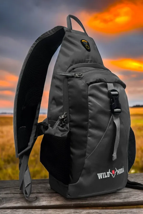 Grey_Polyester_Zipper_Closure_Sling_Bag_For_Men_&_Women_(46_X_26_X_9.4996_Cm)