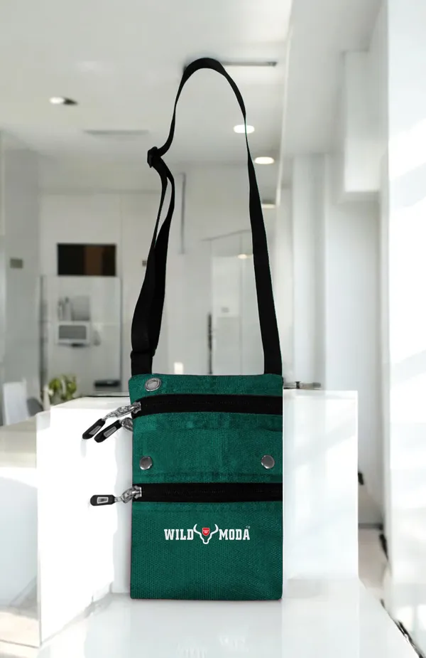 Green_Polyester_Non-Detachable_Strap_Zipper_Closure_Travel_Sling_Bag_For_Men_&_Women_(21_X_16_Cm)