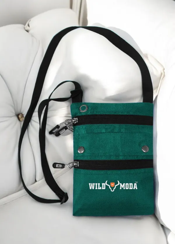 Green_Polyester_Non-Detachable_Strap_Zipper_Closure_Travel_Sling_Bag_For_Men_&_Women_(21_X_16_Cm)