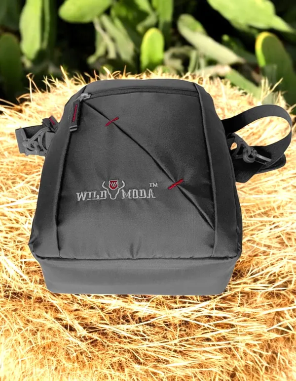Grey_Polyester_Detachable_Strap_Zipper_Closure_Travel_Sling_Bag_For_Men_&_Women_(29_X_23_Cm)