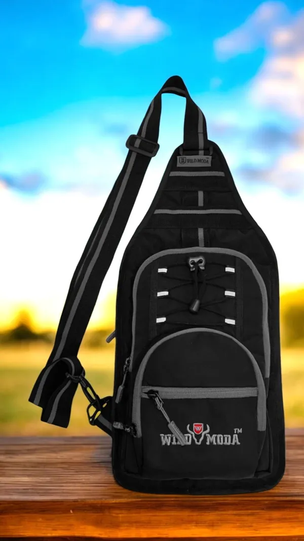 Black_Polyester_Detachable_Strap_Zipper_Closure_Cross_Body_Sling_Bag_For_Men_&_Women_(33_X_24_Cm)