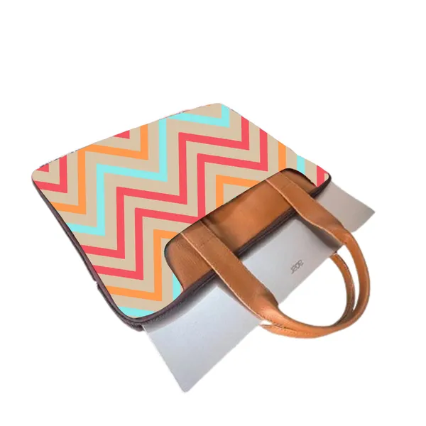 Chevron_Pattern_Laptop_Sleeve_Bag