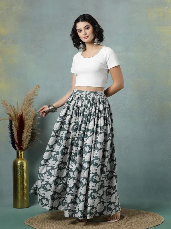 Grey_Cotton_Procian_Print_Rounded_Ankle_Length_Skirts_For_Women
