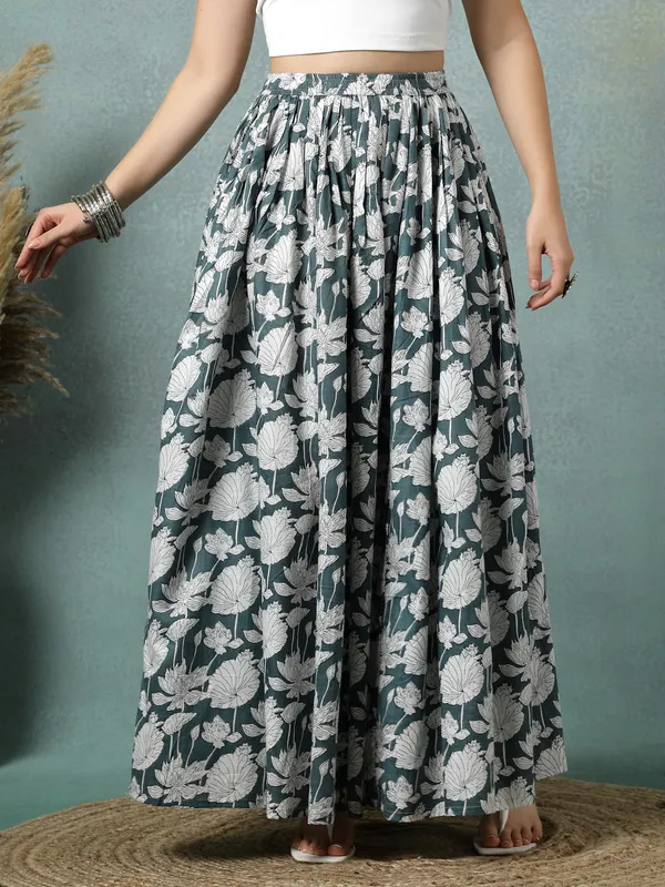 Grey_Cotton_Procian_Print_Rounded_Ankle_Length_Skirts_For_Women