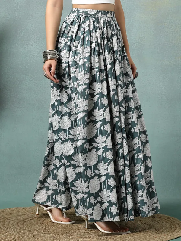 Grey_Cotton_Procian_Print_Rounded_Ankle_Length_Skirts_For_Women