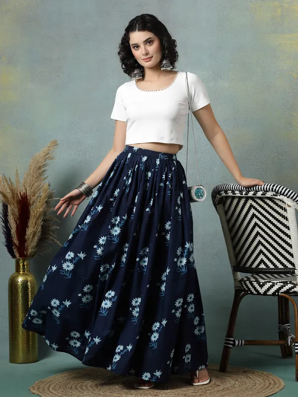 Blue_Cotton_Procian_Print_Rounded_Ankle_Length_Skirts_For_Women