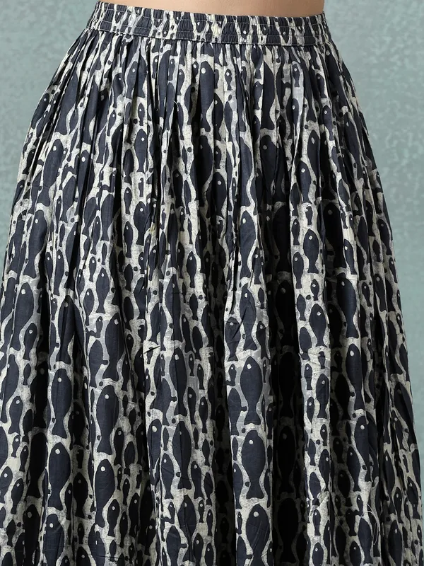 Grey_Cotton_Procian_Print_Rounded_Ankle_Length_Skirts_For_Women