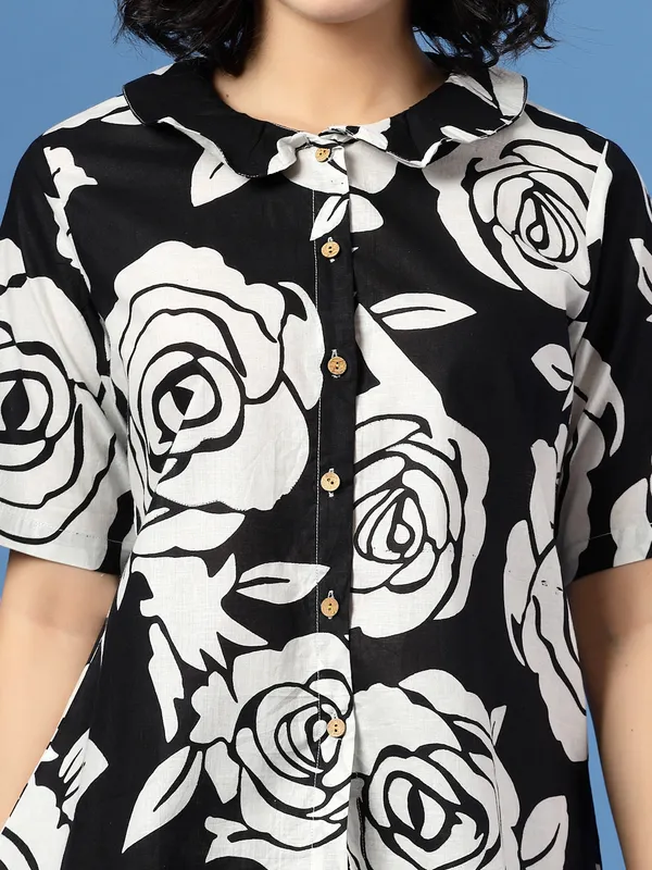 Black_Cotton_Black_Procian_Print_1/2_Sleeves_Round_Neck_Regular_Ankle_Length_Night_Suit_For_Women