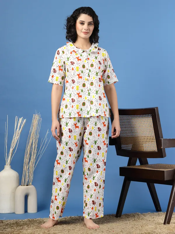 White_Cotton_Multi_Prints_1/2_Sleeves_Round_Neck_Regular_Ankle_Length_Night_Suit_For_Women